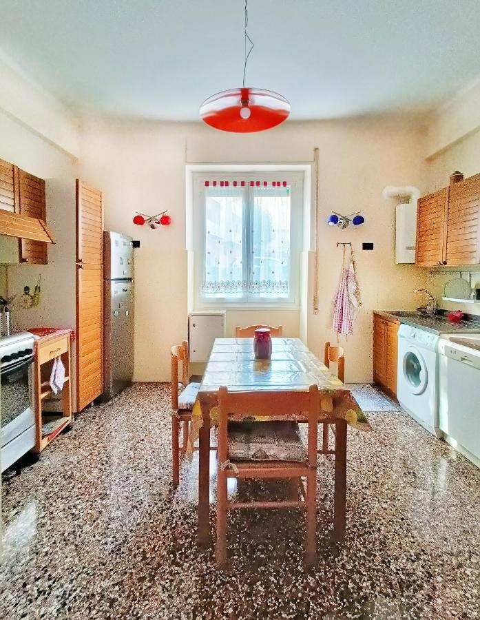 San Martino Appartament Con Parcheggio Privato Генуя Экстерьер фото